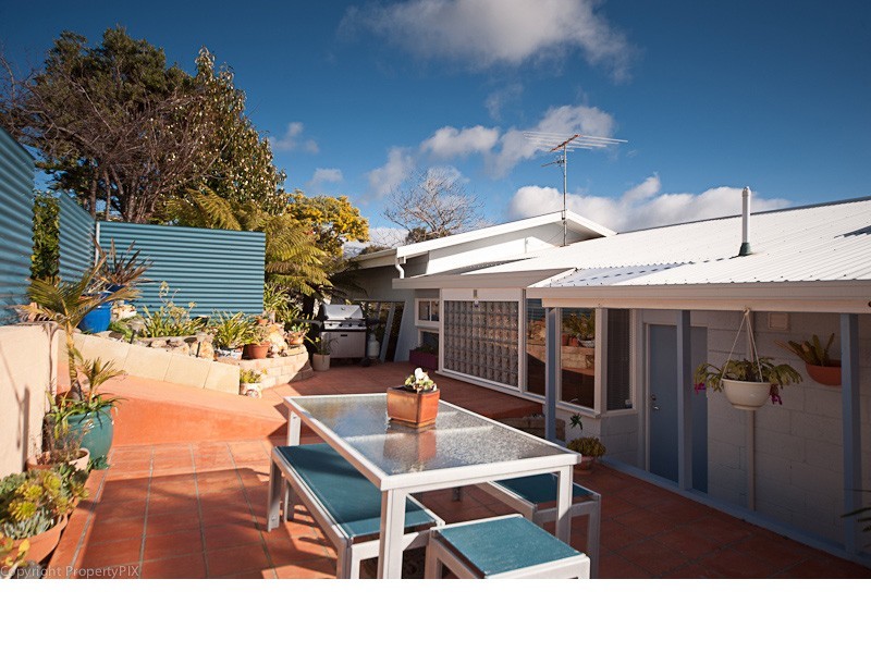 77 Derwent Avenue, Geilston Bay TAS 7015