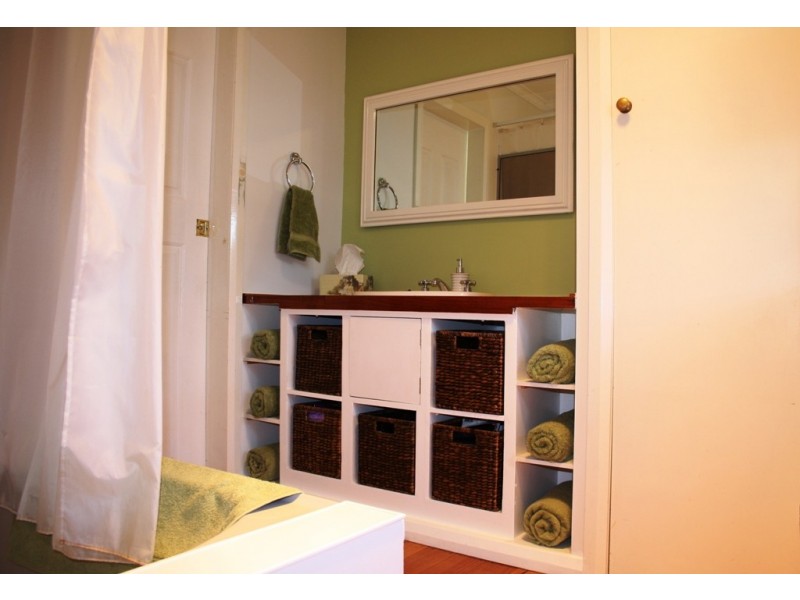 1/4 Mildura Street, Bellerive TAS 7018