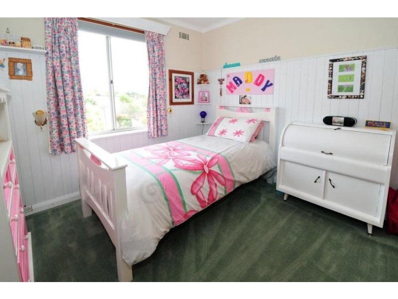 Lindisfarne TAS 7015