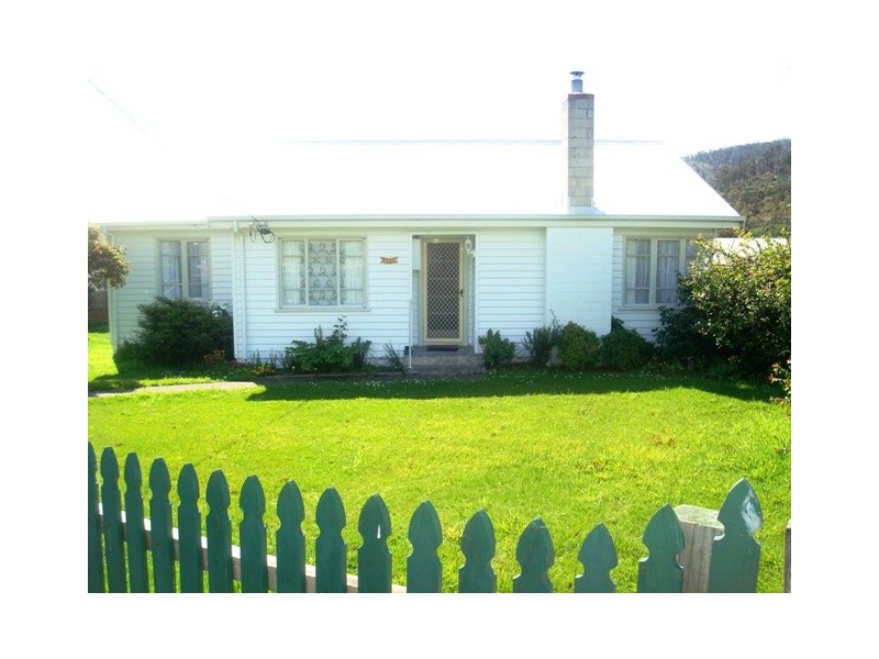 116 Bass Street, Warrane TAS 7018