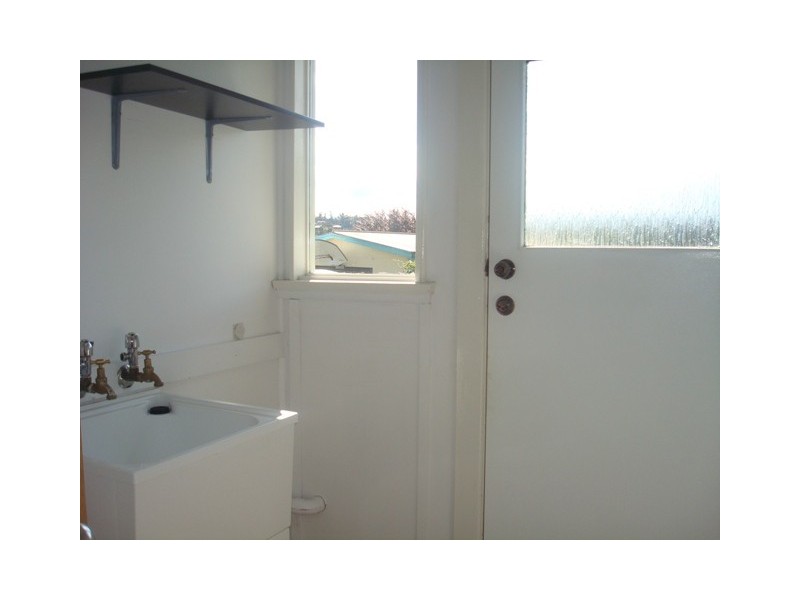 116 Bass Street, Warrane TAS 7018