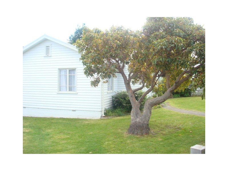 116 Bass Street, Warrane TAS 7018
