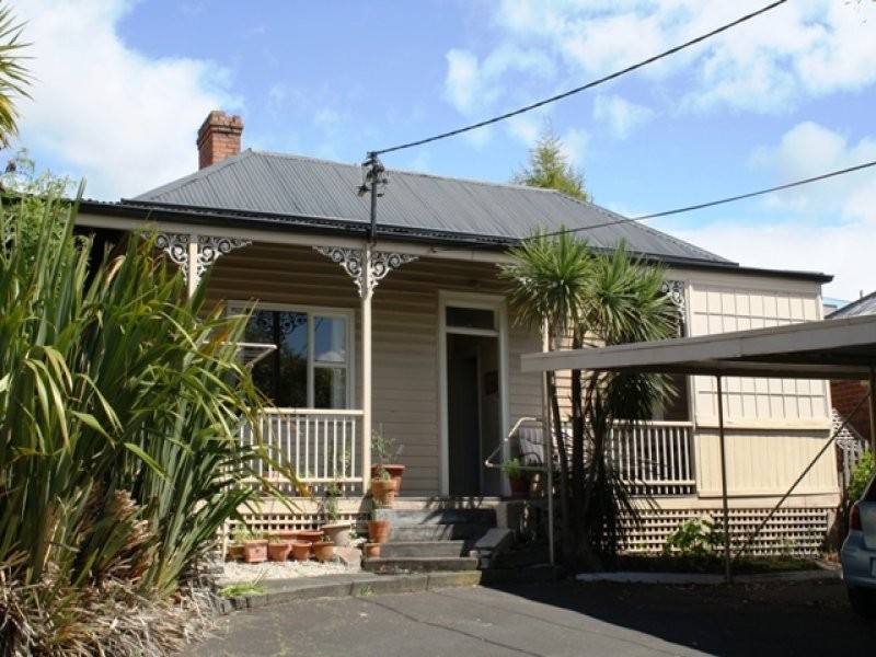 1 Lincoln Street, Sandy Bay TAS 7005