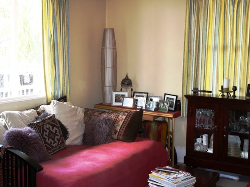 1 Lincoln Street, Sandy Bay TAS 7005