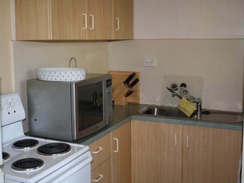 1 Lincoln Street, Sandy Bay TAS 7005