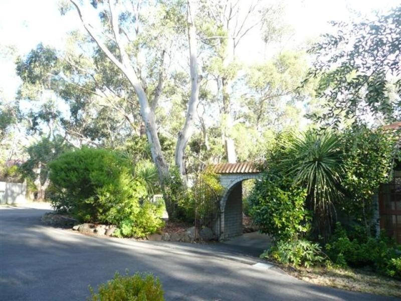 38 Rialannah Road, Mount Nelson TAS 7007