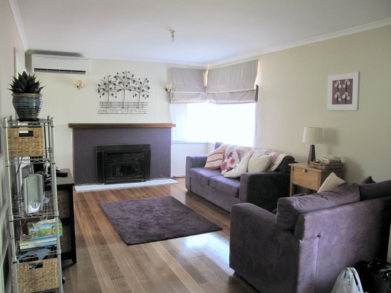 16 Flinders Street, Warrane TAS 7018