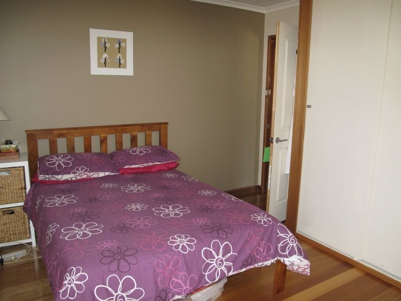 16 Flinders Street, Warrane TAS 7018