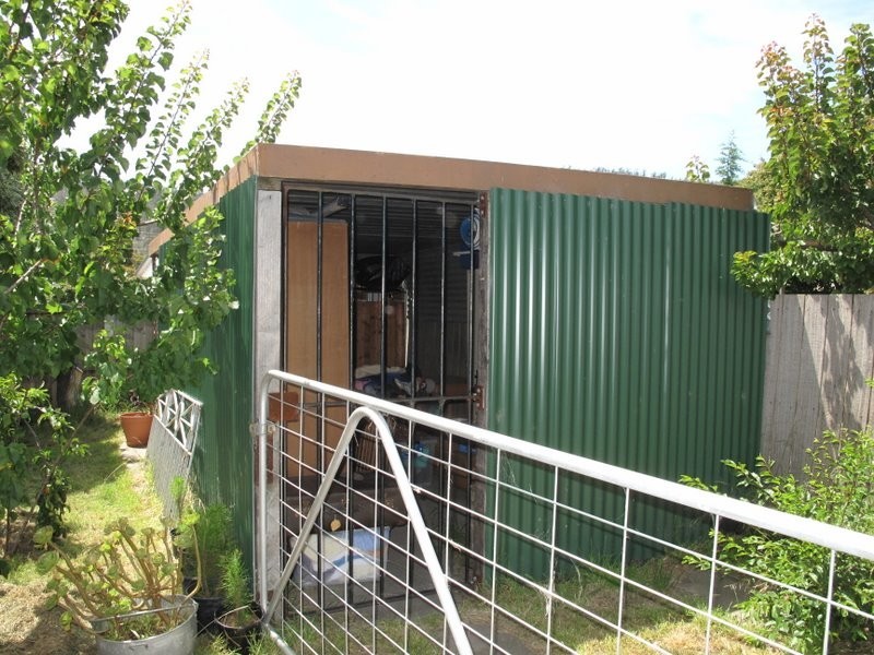 16 Flinders Street, Warrane TAS 7018