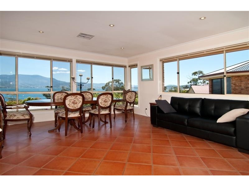 281 Carella Street, Tranmere TAS 7018