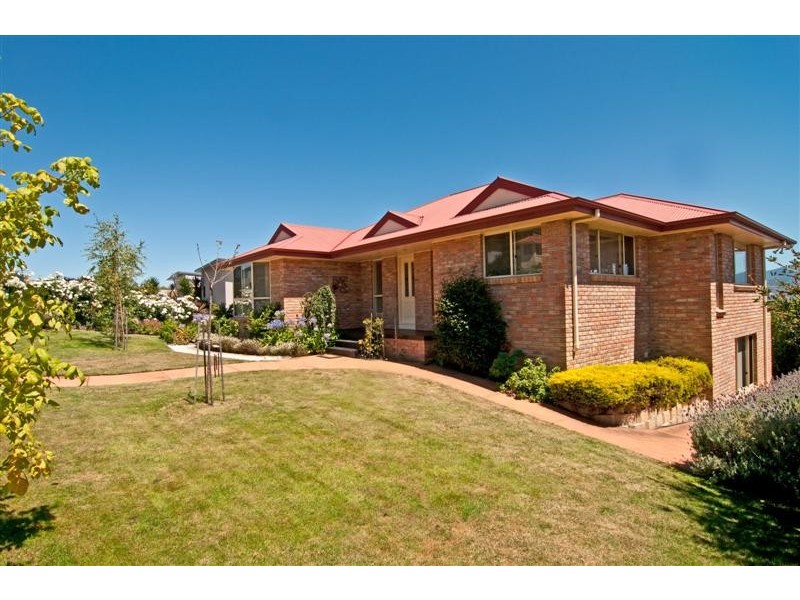 281 Carella Street, Tranmere TAS 7018