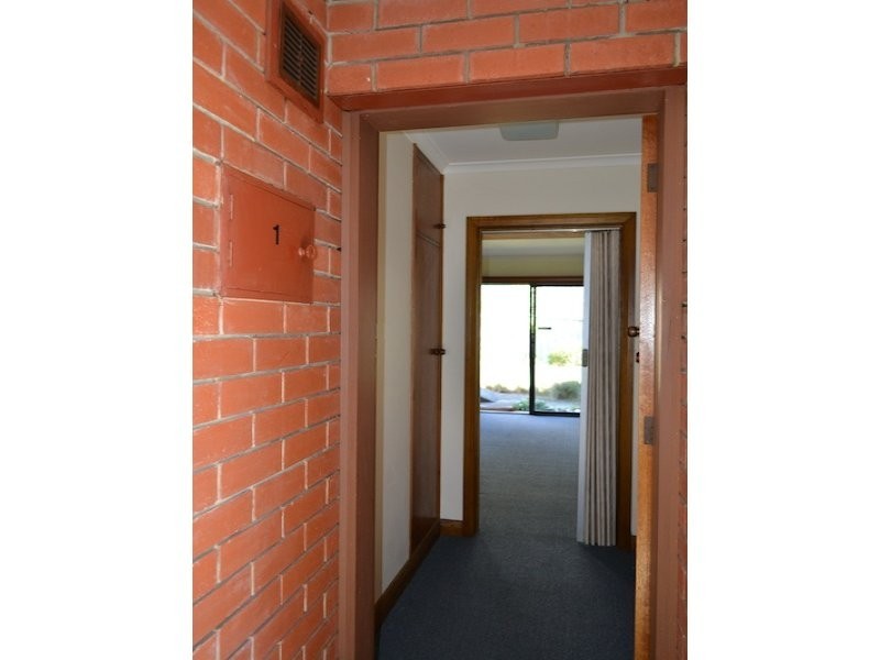 1/9 Hildern Street, New Town TAS 7008