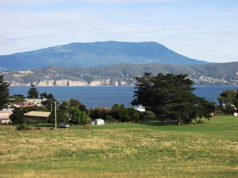 3729 South Arm Road, Opossum Bay TAS 7023