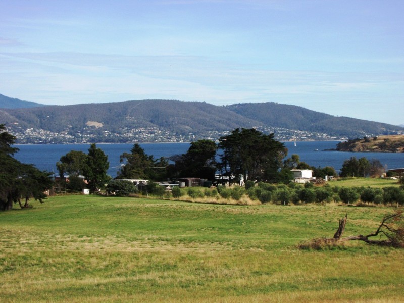 3729 South Arm Road, Opossum Bay TAS 7023
