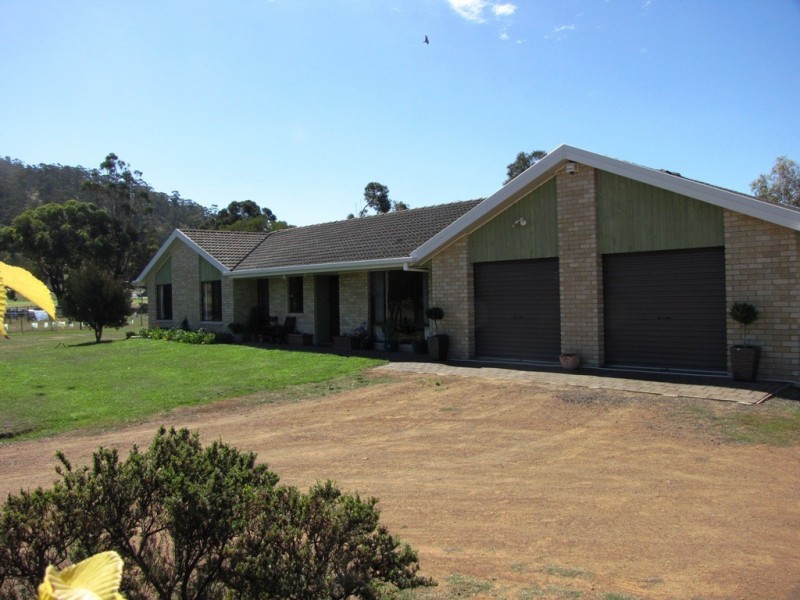 424 South Arm Road, Lauderdale TAS 7021