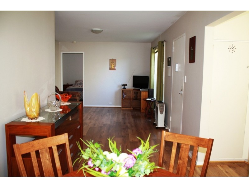 Unit 2-1B Shore Street, Rose Bay TAS 7015