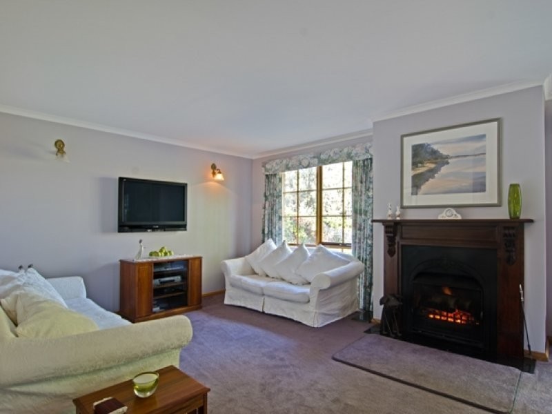 111 Howden Road, Howden TAS 7054