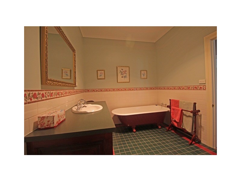 6 Windsor Street, Kingston Beach TAS 7050