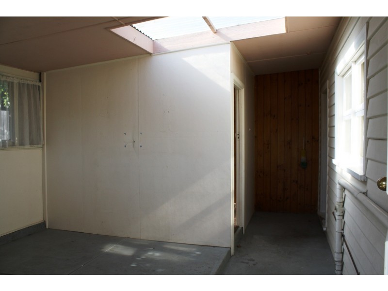 5 Bay Road, Lindisfarne TAS 7015