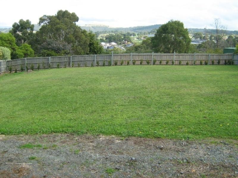 19 Adelong Drive, Kingston TAS 7050