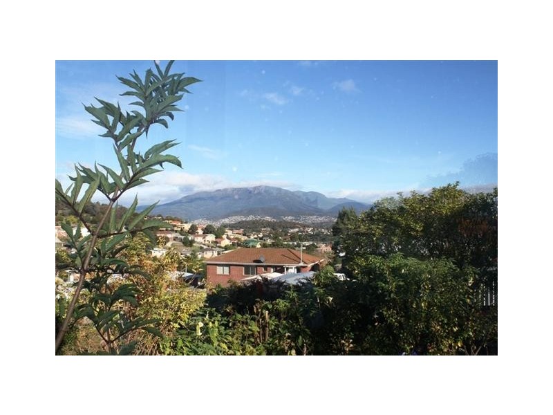 14 Barana Street, Mornington TAS 7018