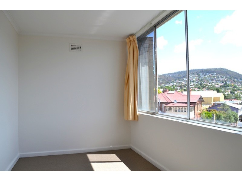 2/14 Ashfield Street, Sandy Bay TAS 7005