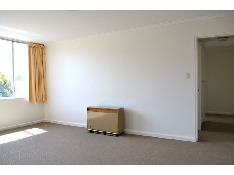 2/14 Ashfield Street, Sandy Bay TAS 7005