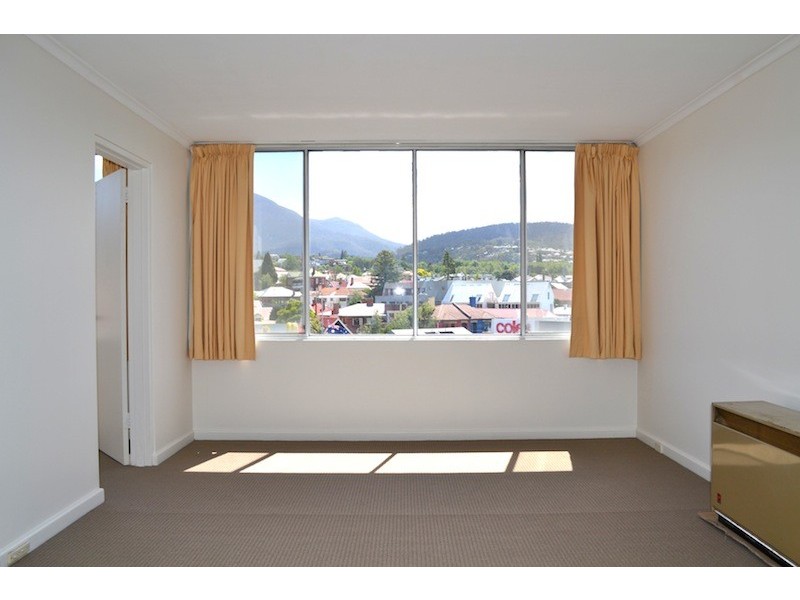 2/14 Ashfield Street, Sandy Bay TAS 7005