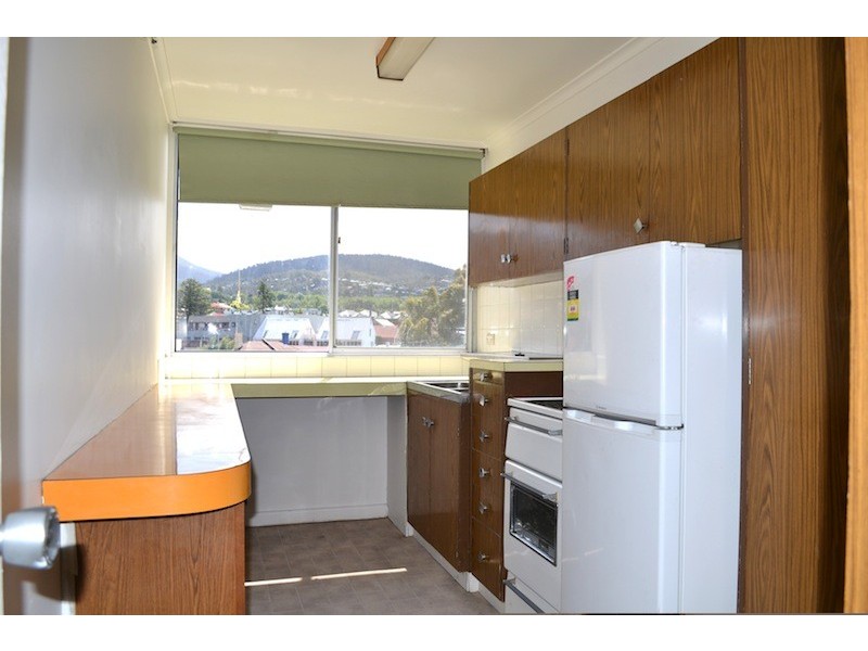 2/14 Ashfield Street, Sandy Bay TAS 7005