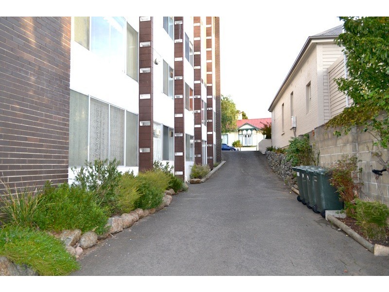 2/14 Ashfield Street, Sandy Bay TAS 7005