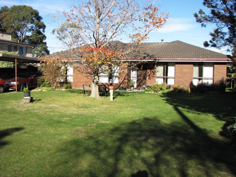 4 Mannata Street, Lauderdale TAS 7021