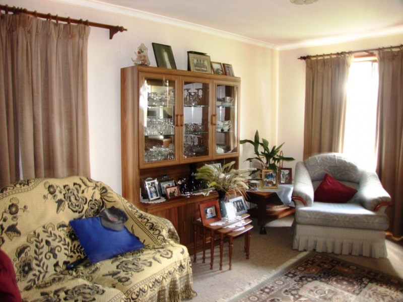 4 Mannata Street, Lauderdale TAS 7021