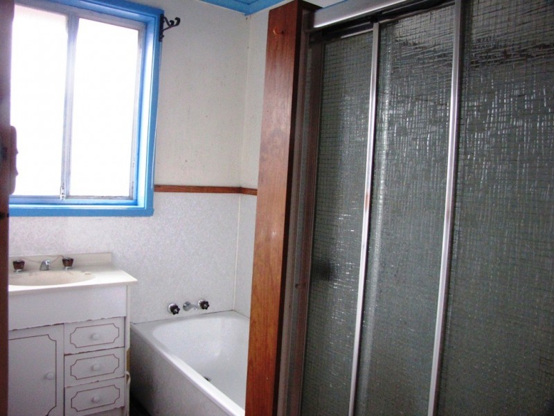 20 Checquers Street, Rokeby TAS 7019