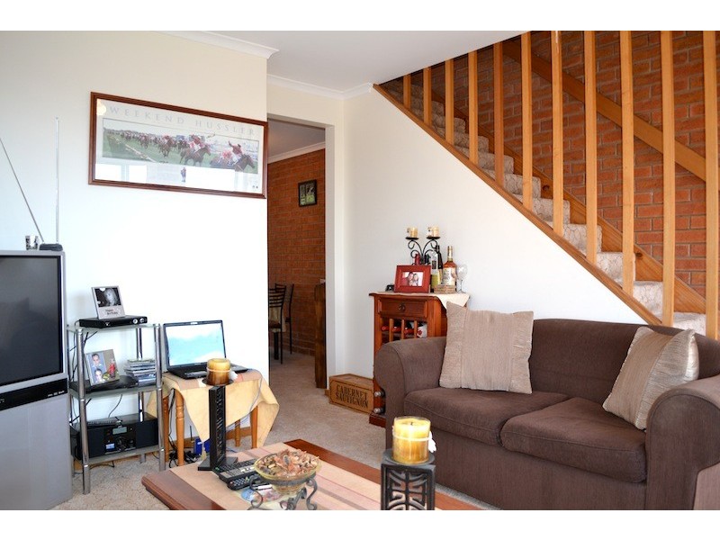 Unit 1/8 Opal Drive, Blackmans Bay TAS 7052