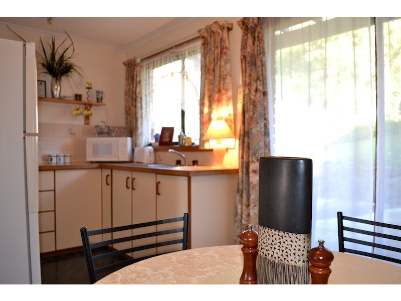 Unit 1/8 Opal Drive, Blackmans Bay TAS 7052
