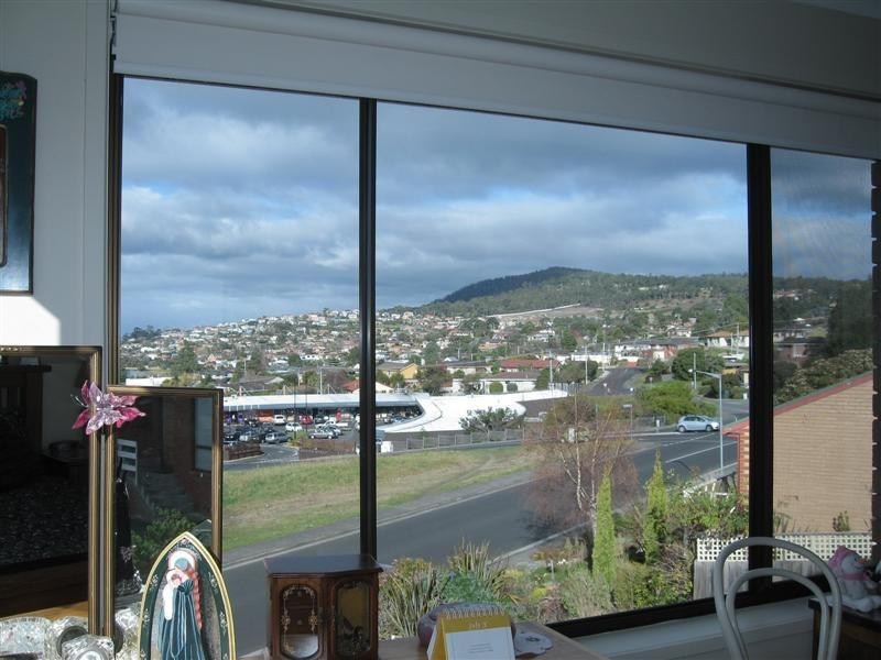 Unit 4-12 Opal Drive, Blackmans Bay TAS 7052