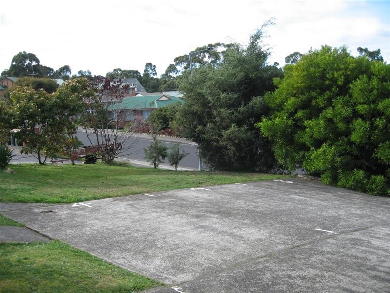 Unit 4-12 Opal Drive, Blackmans Bay TAS 7052