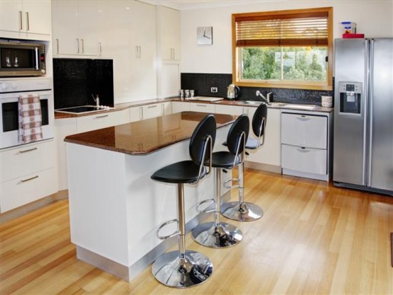 6 Cidergum Drive, Blackmans Bay TAS 7052