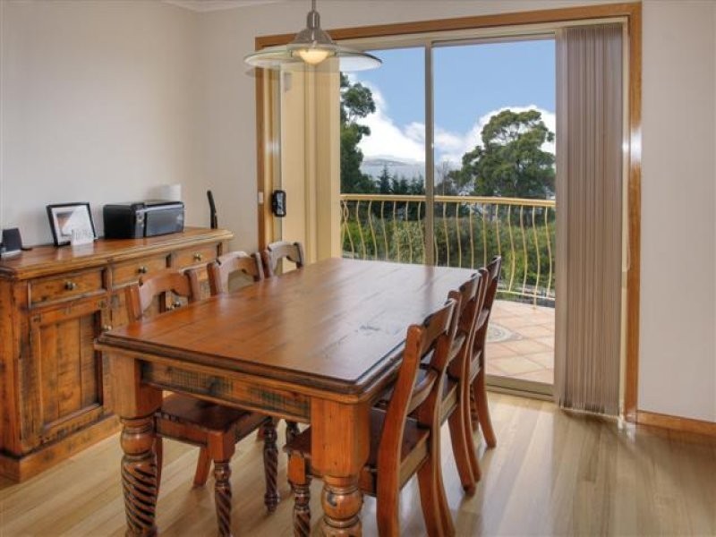 6 Cidergum Drive, Blackmans Bay TAS 7052