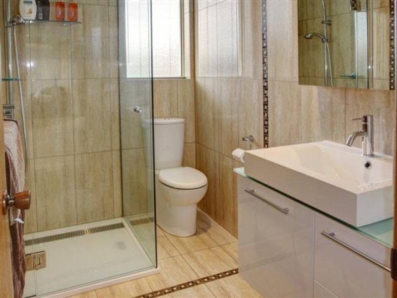 6 Cidergum Drive, Blackmans Bay TAS 7052