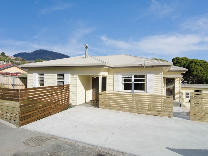 16A Cuthbert Avenue, Lenah Valley TAS 7008