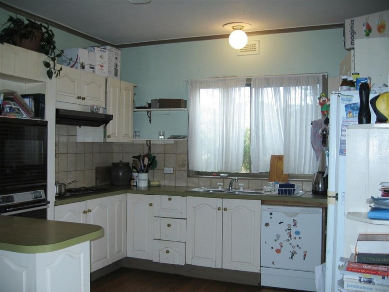 168 Roslyn Avenue, Blackmans Bay TAS 7052