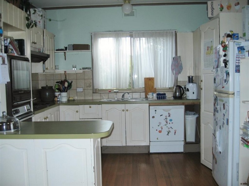 168 Roslyn Avenue, Blackmans Bay TAS 7052