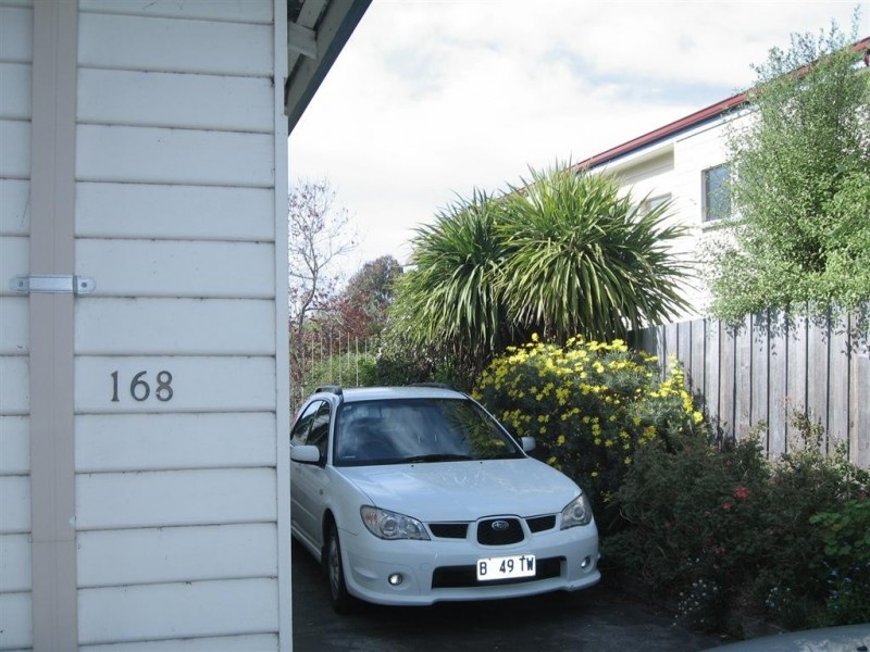 168 Roslyn Avenue, Blackmans Bay TAS 7052