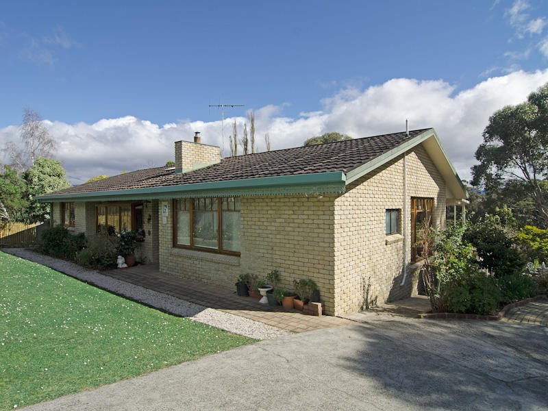283 Howden Road, Howden TAS 7054