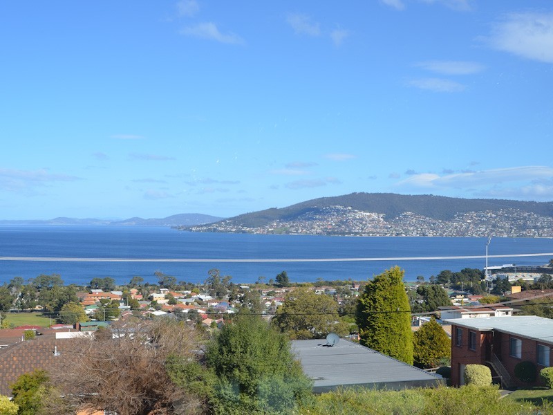 56 Waverley Street, Bellerive TAS 7018