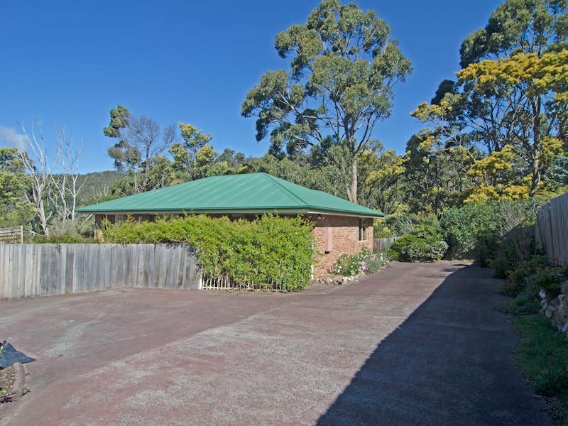 2/30 Saunders Crescent, South Hobart TAS 7004