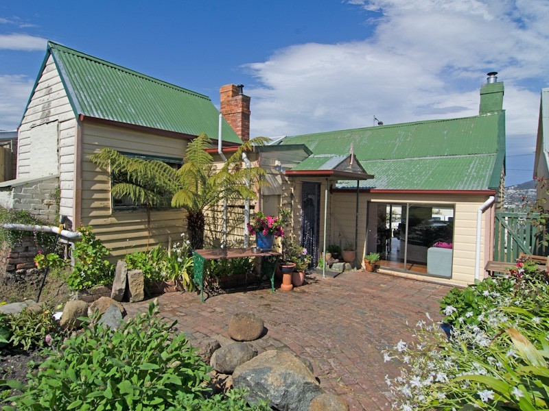9 Cavell Street, West Hobart TAS 7000