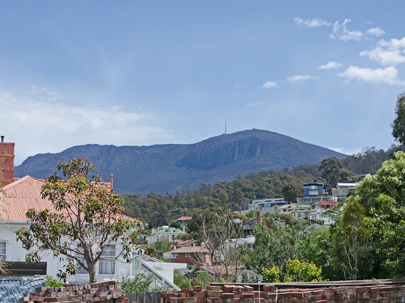 9 Cavell Street, West Hobart TAS 7000