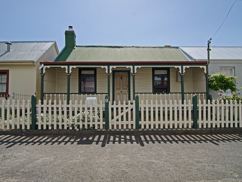 9 Cavell Street, West Hobart TAS 7000